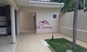 Imagem: Casa de alto padrão no Vale das Laranjeiras