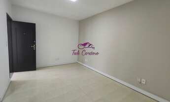 Imagem 2: Sala comercial de alto padrão para locação no Centro de Indaiatuba-SP: 3 salas, 1 banheiro