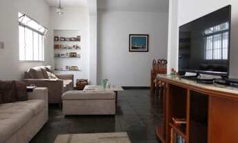 Imagem 4: SOBRADO A VENDA COM 315 M2 DE TERRENO E SEIS VAGAS DE GARAGEM