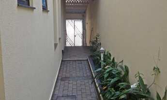 Imagem 2: 180 M² DE ÁREA CONSTRUÍDA E 140 M2 DE TERRENO