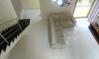 Imagem: Casa em condomínio fechado, em meio a Parque