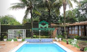 Imagem: Casa à venda, 04 quartos, 02 suítes, no