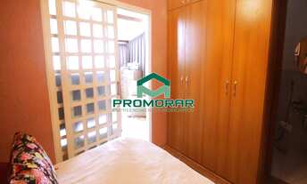 Imagem 4: Casa Duplex Reformada com Armários Planejados