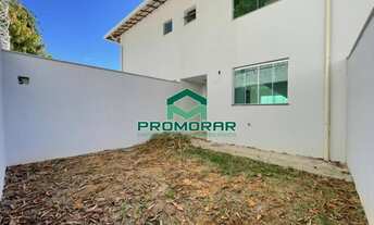 Imagem: Casa geminada à venda com 2 quartos sendo