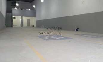 Imagem 2: Este galpão possui 225,00 m2 de área, distribuídos em 1 sala e 2 banheiros