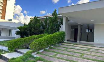 Imagem: Casa Térrea de Alto Padrão para Locação