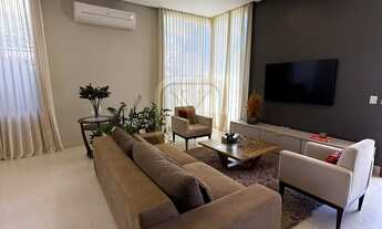 Imagem 4: Casa á venda no condomínio Florais do Valle com porteira fechada