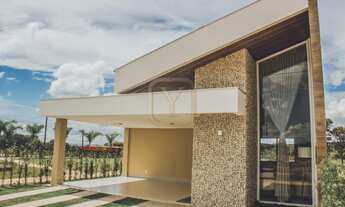 Imagem 2: Casa de Alto Padrão à Venda no Condomínio Villa Gramado