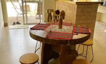 Imagem: Casa à venda em condomínio fechado em