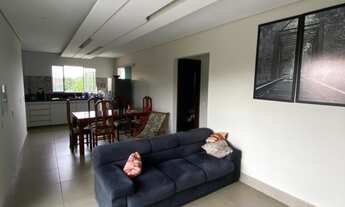 Imagem: Casa à venda em Chapada dos Guimarães