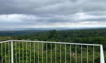 Imagem 2: Casa a venda em Chapada dos Guimarães com vista e rodeada de mata nativa