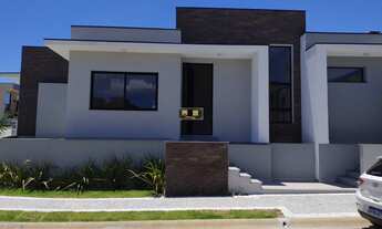 Imagem: Casa Térrea em condomínio espetácular