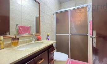 Imagem 7: Imperdível oportunidade de adquirir casa com 3 quartos e 2 vagas de garagem em Jardim Espl