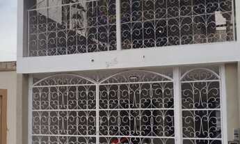 Imagem: CASA, SOBRADO, VIANELO, VENDA E COMPRA