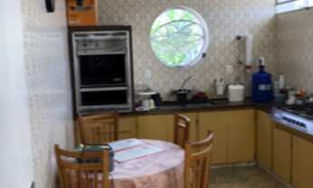 Imagem 5: Imperdível casa à venda no Centro de Jundiaí-SP: 3 quartos, 1 suíte, 2 banheiros, 3 vagas