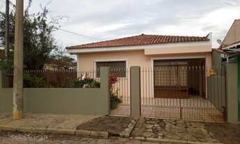 Imagem: CASA TÉRREA NUM TERRENO DE 250m² PRÓXIMO