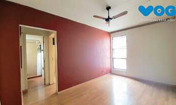 Imagem 3: Torres da Igreja Apartamento de 1 dormitório no Centro Histórico