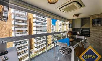 Imagem 2: Apartamento com Varanda gourmet climatizada com fechamento em vidro retrátil