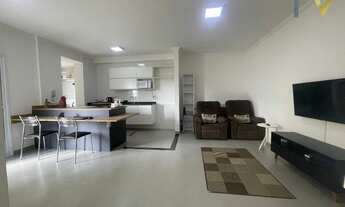 Imagem 6: Amplo apartamento terreo com 2 quartos, sendo 1 suíte, varanda grill, cozinha em formato d