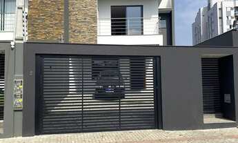 Imagem: Sobrado no bairro Saguaçu