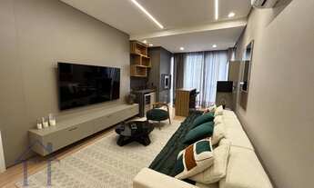 Imagem 3: Venda de Apartamento de Luxo no Saguaçu: 3 Quartos, 3 Suítes, 2 Salas, 3 Banheiros, 2 Vaga