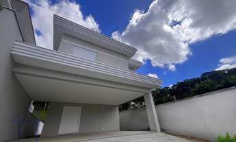 Imagem: Casa nova no Glória