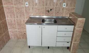 Imagem 2: CLN 114 KIT, Asa Norte, ótima localização, sala conjugada com copa, quarto e banheiro, pis