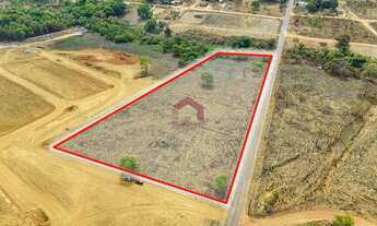 Imagem: TERRENO - LUZIÂNIA GO - 12.900m² - JARDIM