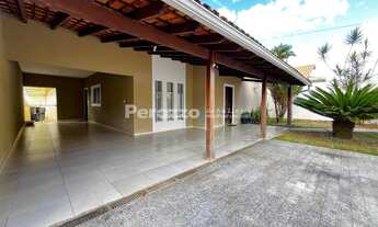 Imagem: BAIXOU!!! Excelente Casa Térrea localizada