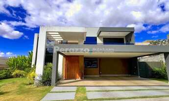 Imagem: Belíssima Casa de Alto Padrão localizada