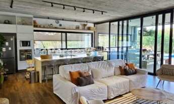 Imagem 7: Encantadora Casa Térrea 3 Suítes no Condomínio Solar da Serra - Jardim Botânico Por R$1.89