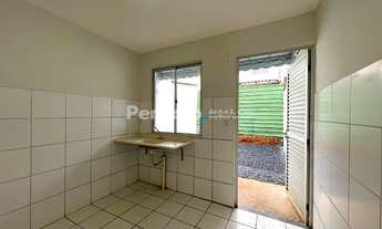 Imagem 2: Excelente Casa na QC 04 no Jardins Mangueiral por R$2.700,00. TAXA DE CONDOMINIO E IPTU IN