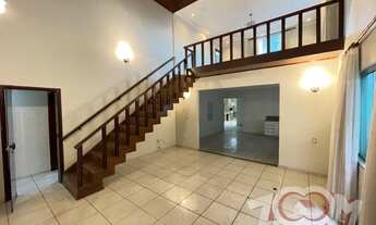 Imagem 4: QSD 20 - CASA TIPO SOBRADO - AMPLA - COM LOCALIZACAO PRIVILEGIADA - VENHA CONFERIR OPORTUN