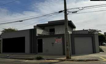 Imagem: CASA NO SETOR DOS FUNCIONÁRIOS ALTO PADRÃO