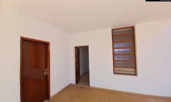 Imagem 7: CASA NO SETOR COIMBRA