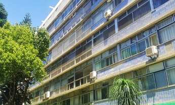 Imagem 2: SQS 113 - SEMI REFORMADO - NASCENTE - 03 QUARTOS COM ARMÁRIOS - 01 VAGA GARAGEM