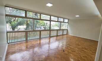 Imagem 7: SQS 113 - SEMI REFORMADO - NASCENTE - 03 QUARTOS COM ARMÁRIOS - 01 VAGA GARAGEM