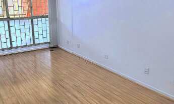 Imagem 7: CLN 310 - BLOCO B - LOCAÇÃO SALA COM 25m² ÚTEIS, 1° ANDAR, PISO FLUTUANTE