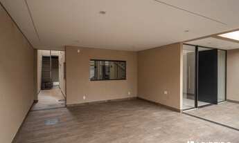 Imagem 3: Casa Moderna à Venda no Guará ? 4 Quartos, Terraço com Churrasqueira e Habite-se