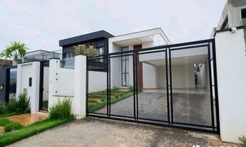 Imagem 2: Casa Moderna em Condomínio Fechado à Venda em Vicente Pires ? 4 Quartos e Piscina