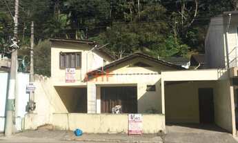 Imagem: ! CDATA CASA AZAMBUJA, 525M² de Área