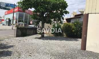 Imagem 2: ![CDATA[Casa com 8 dormitórios, ótima localização, de frente para a Marginal Leste, Meia