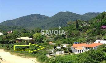Imagem 3: ![CDATA[Terreno de frente para o mar na Praia do Estaleirinho com 1.200m² no total e 18 m