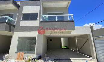 Imagem: Vendem-se casas duplex, nunca habitadas