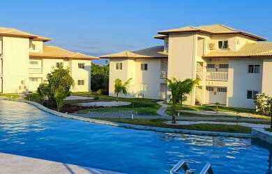 Imagem 3: ![CDATA[VILLAGE DOS IPÊS - 02 QUARTOS - PRAIA DO FORTE]]