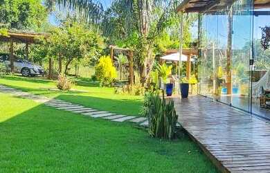 Imagem 3: ![CDATA[RECANTO ÁRVORE DA VIDA - 04 SUÍTES - RESERVA SAPIRANGA]]