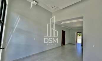 Imagem 2: ![CDATA[Casa alto padrão com 1 suíte + 2 quartos ]]