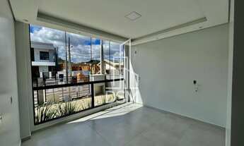 Imagem 5: ![CDATA[Casa alto padrão com 1 suíte + 2 quartos ]]