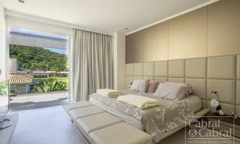 Imagem: ! CDATA Casa de alto padrão a venda em