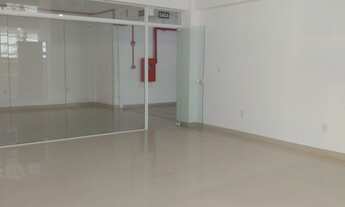 Imagem: Sala comercial próximo ao Ferry Boat, no